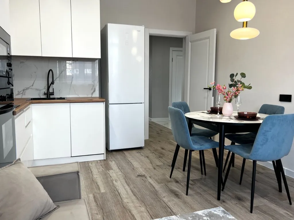 Квартира Большая квартира с красивым ремонтом для большой семьи — Краснодар