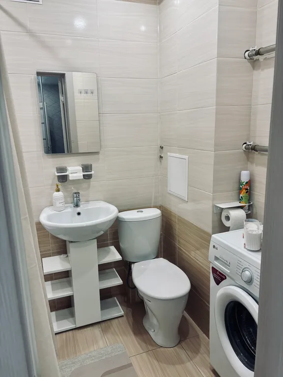 Уютная студия на Василенко