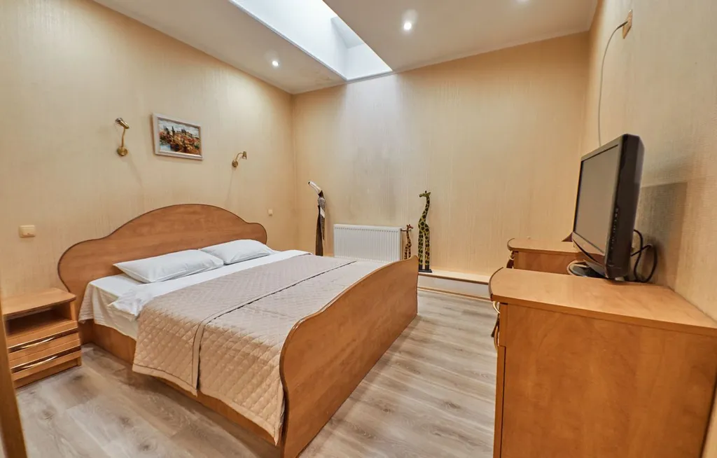 Квартира Трехкомнатные апартаменты в центре — Севастополь