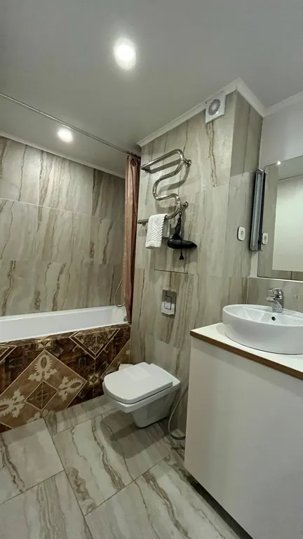 Евро-четырехкомнатный апартамент Эко Дом с террасой