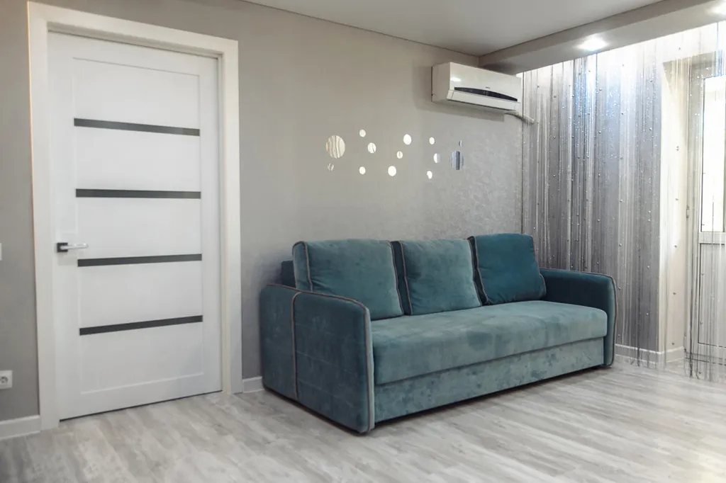 2-квартира в тихом районе близко к Дворцу спорта