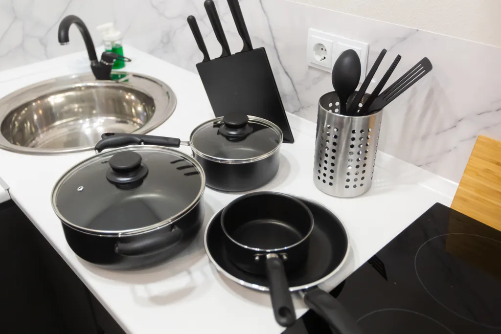 Студия на Карташова, 31б №1