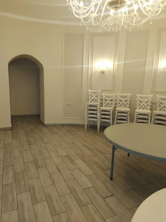 Белоснежная веранда и усадьба