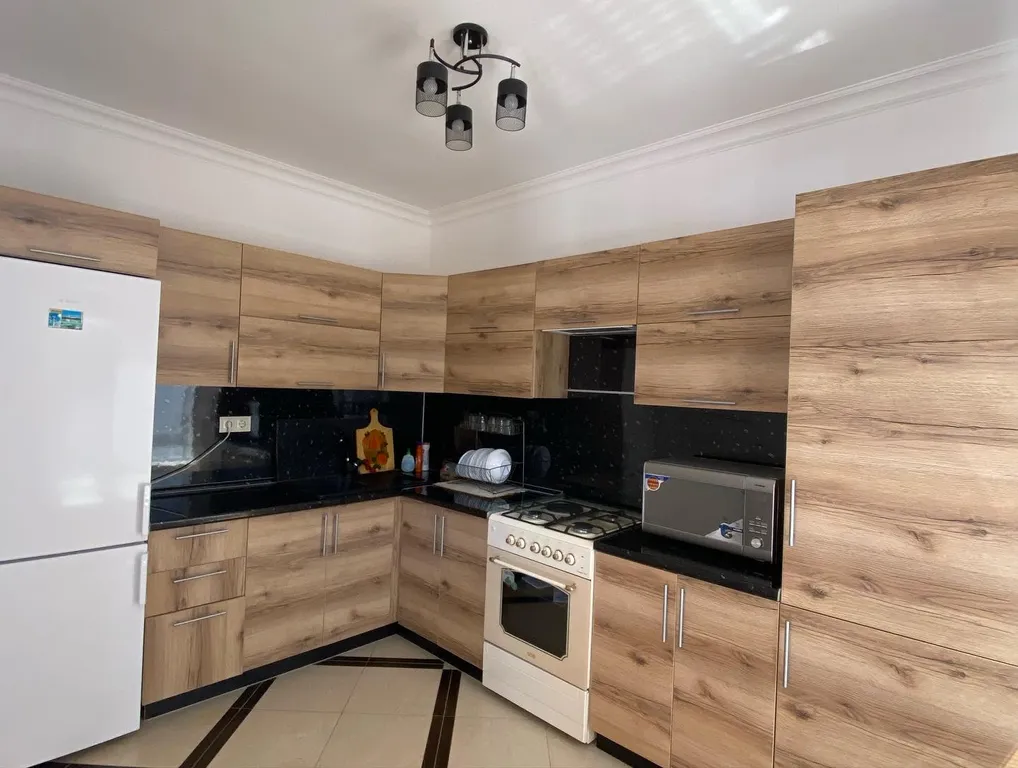 Дом на берегу Каспийского моря