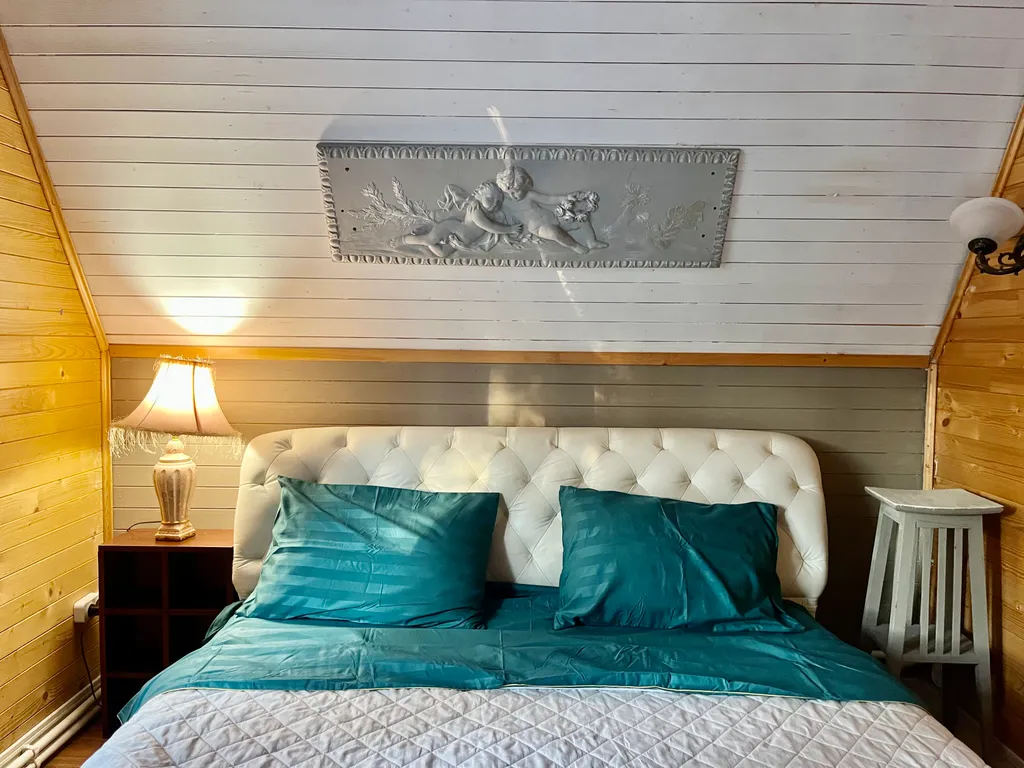 Дом в Шмеленках с гортензиями