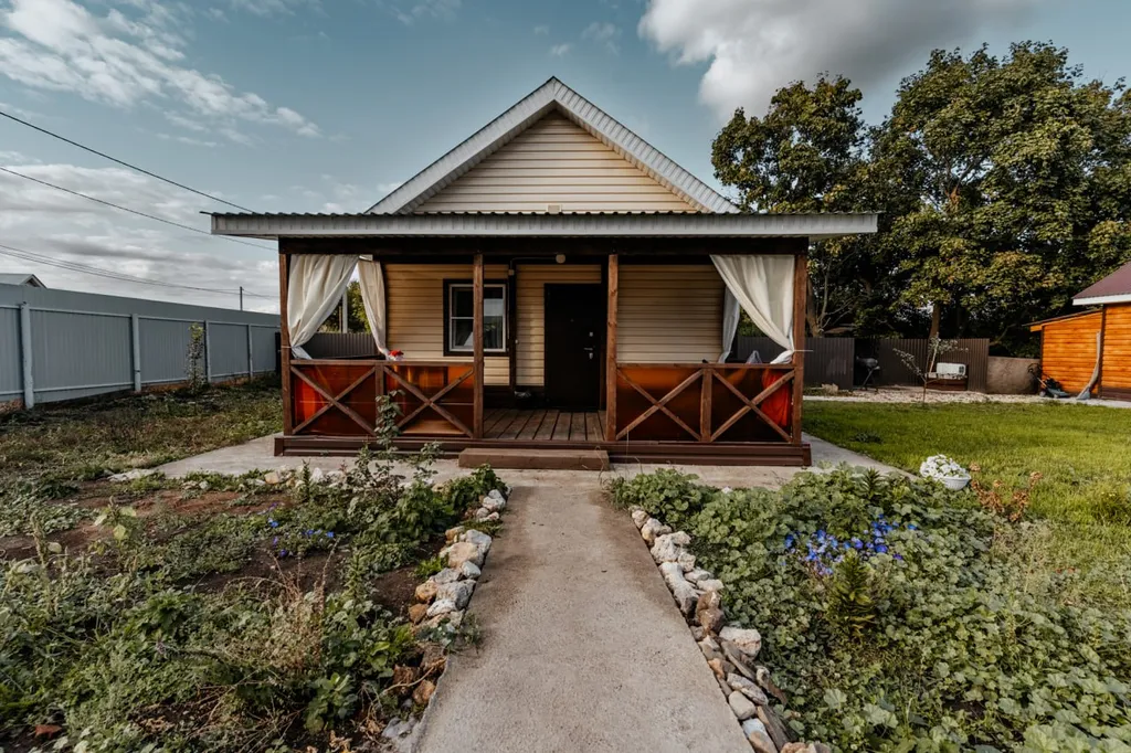 Коттедж Домик у озера — аренда посуточно в Зеленодольск