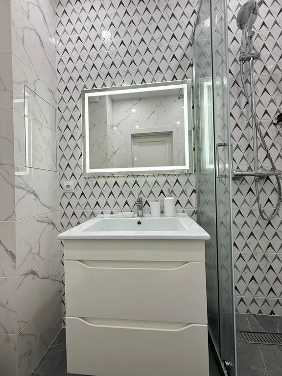 Евро-двухкомнатная квартира с видом на море Монако