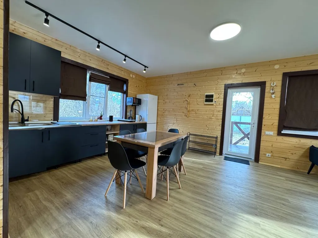 Коттедж Дом Солнца в предгорье Кавказа — Северская