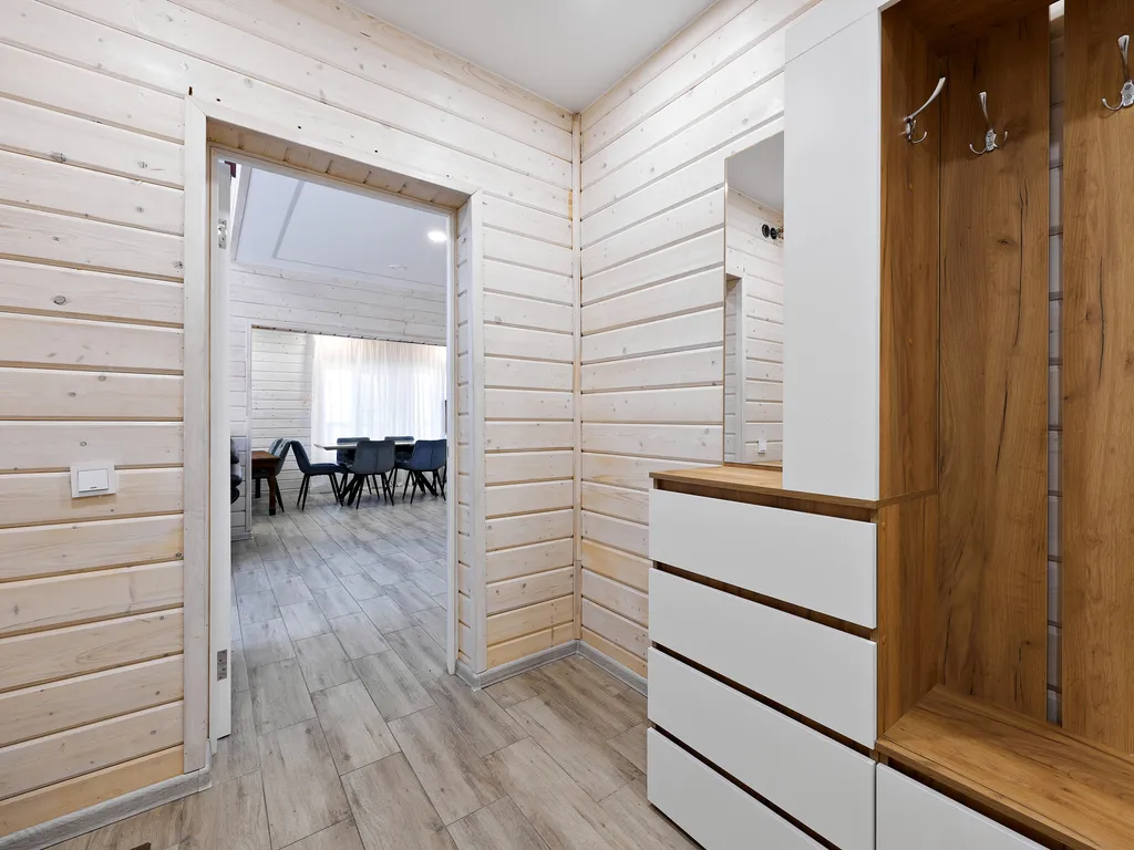 4-комнатный Дом