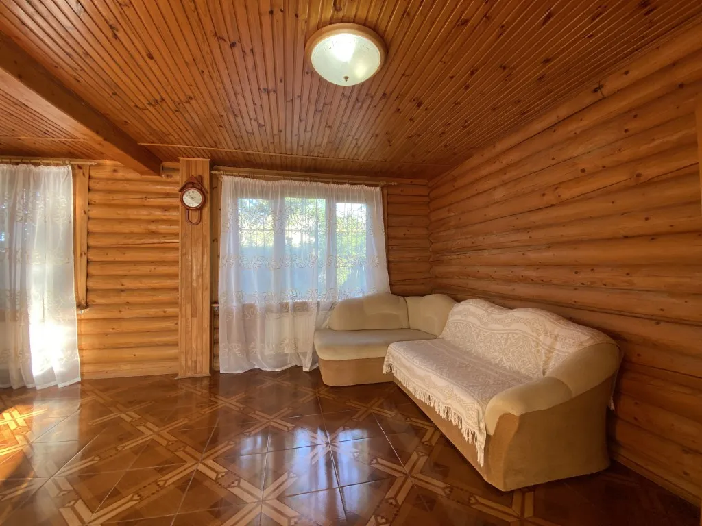 Сруб c бассейном и сауной