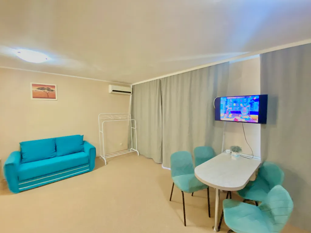 Студия на набережной с лифтом