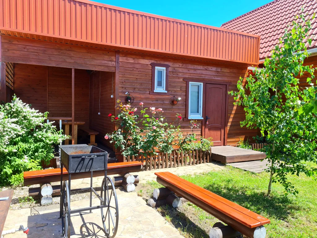 Уютный одноэтажный коттедж — аренда посуточно в Голубицкая