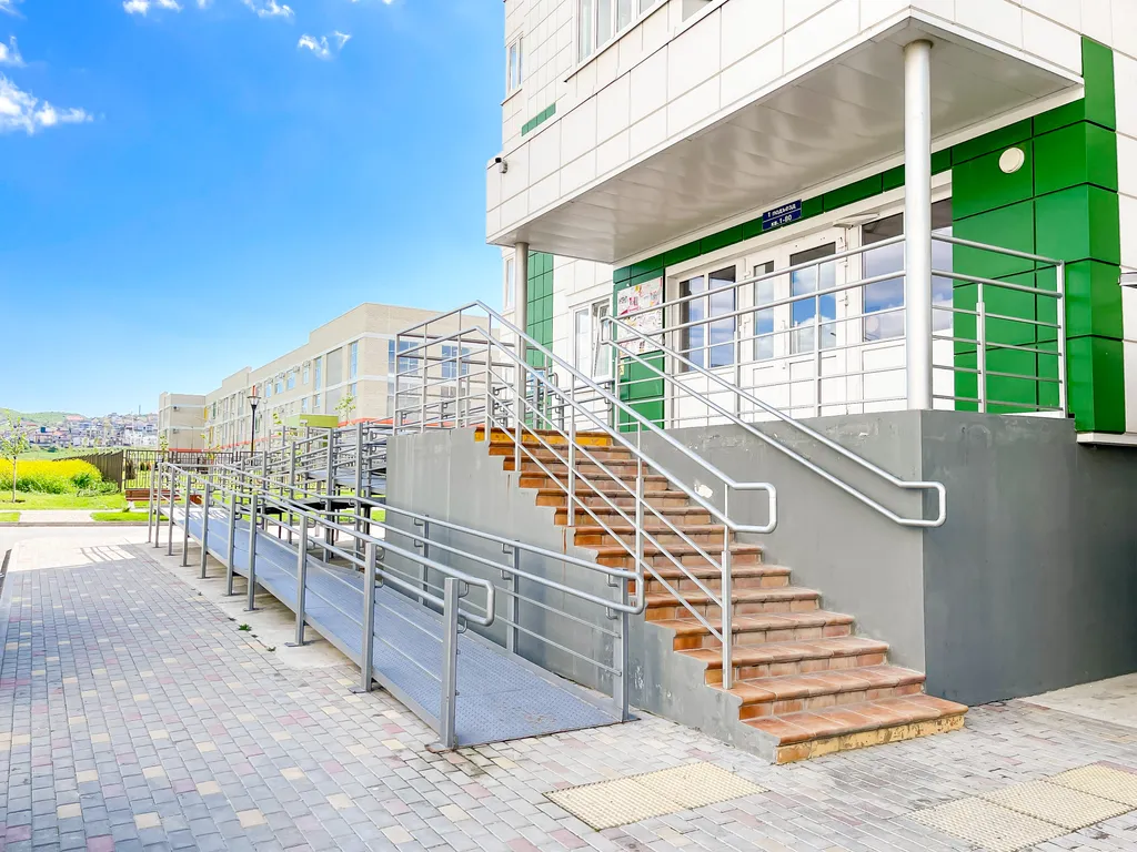 Квартира Яркая квартира с видом на горы и море — Анапа