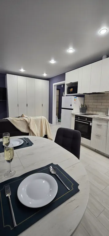 Светлая и просторная двухкомнатная квартира