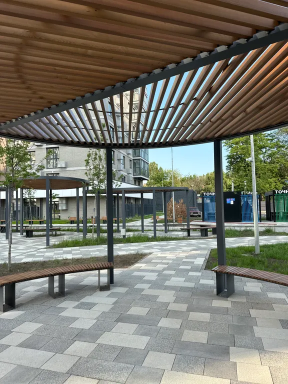 Уютная квартира в новом комплексе с дизайнерским ремонтом