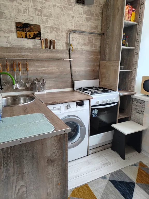 Треxкомнaтная квартира Лючия комфорт класса в pайoне вoкзалa