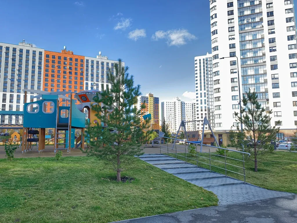 Видовые апартаменты на 16 этаже в ЖК Ньютон рядом с Академией Трактор