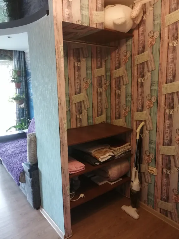 Чистая, уютная квартира-студия с барной стойкой