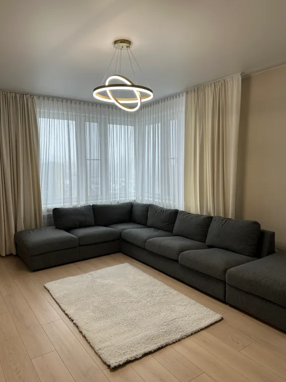 Большая квартира в ЖК Параллели