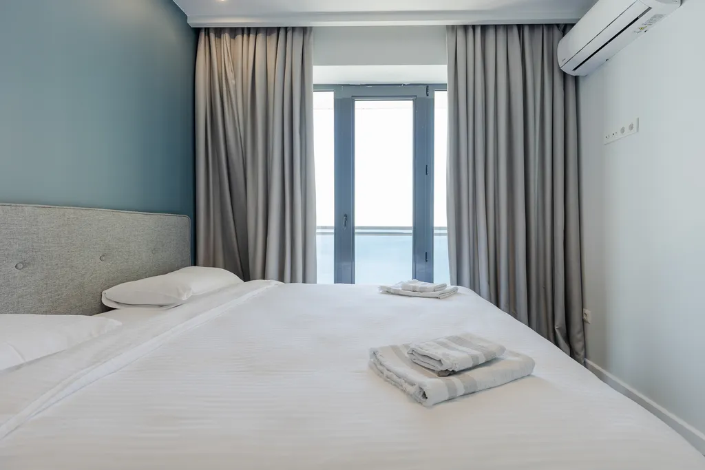 Двухкомнатные апартаменты с видом на море