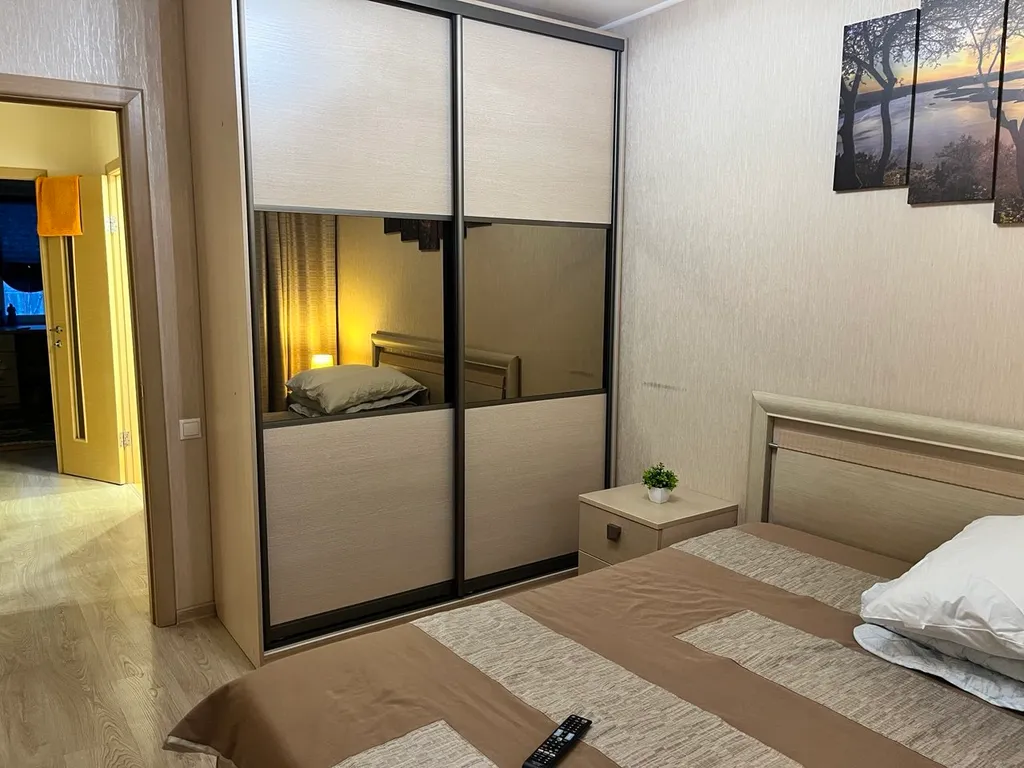 Большая тёплая уютная квартира с тремя отдельными комнатами и лоджией