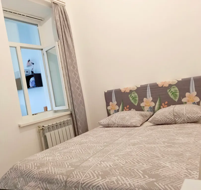 2-комнатная квартира возле набережной