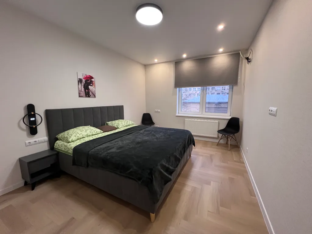 Четырёхкомнатные апартаменты рядом с парком якутова и ледовой ареной