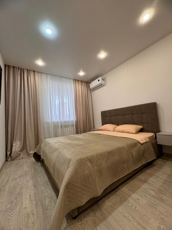 Просторная, уютная квартира в спальном районе города — аренда посуточно в Благовещенск