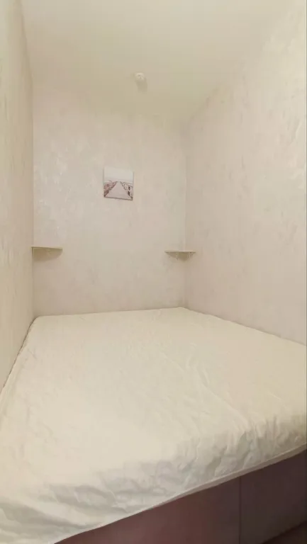 Просторная 1- комн. квартира рядом с ТРЦ Июнь