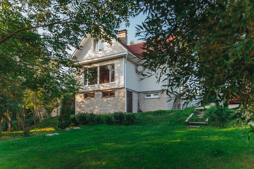 Коттедж Загородный дом на берегу озера — Машезеро