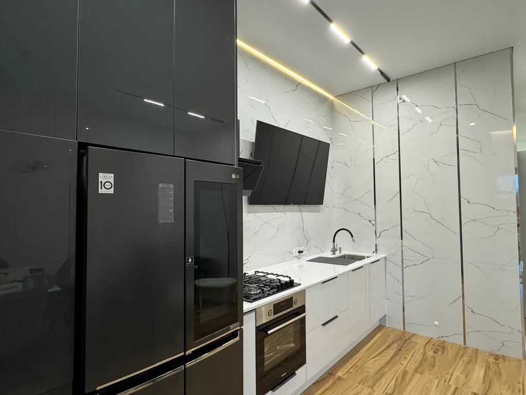 Комната у моря через сосновый бор