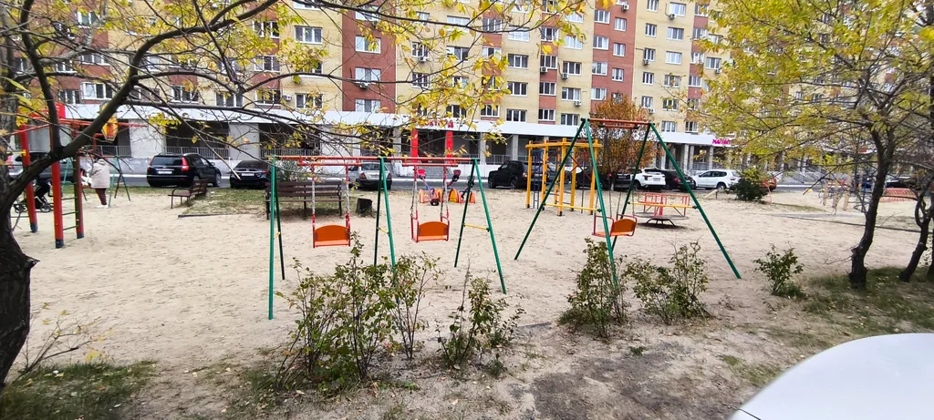 Квартира Квартира Просторная, тёплая студия, ТЦ Окей — Тюмень