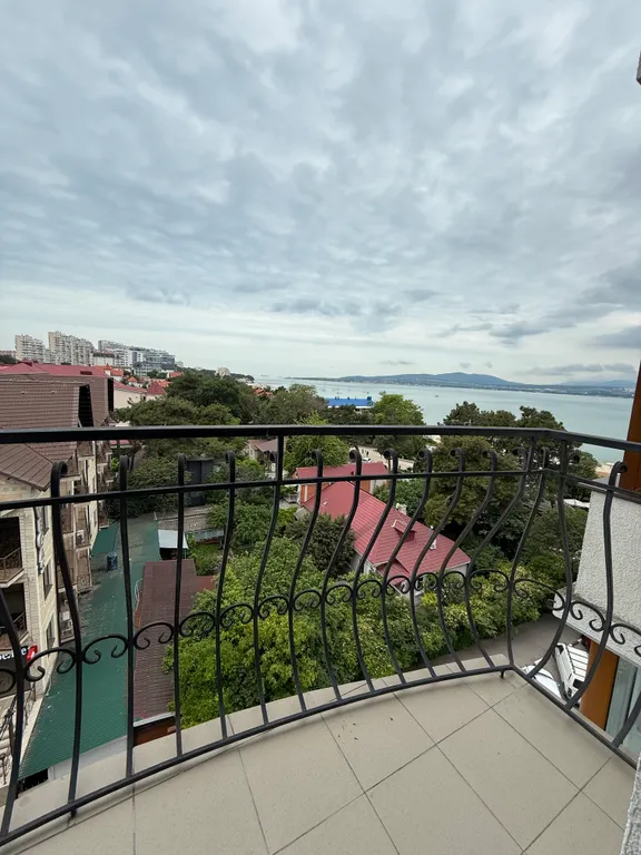 Первая береговая линия, 2-комнатная квартира с шикарным видом на море