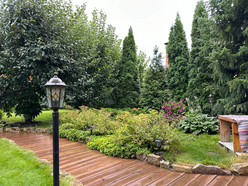 Деревянный домик с русской банькой в Большой Царевщине