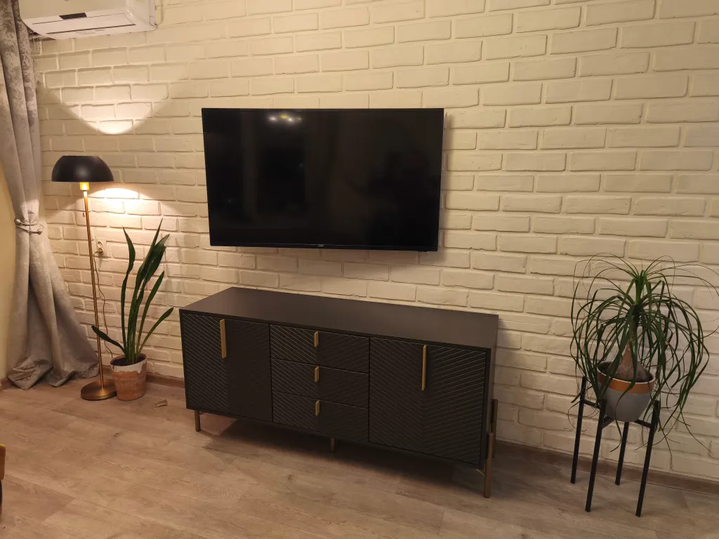 Квартира с видом на закат и Омск