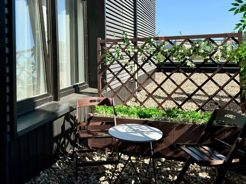 Светлая студия для четырёх гостей рядом с Термы Видное