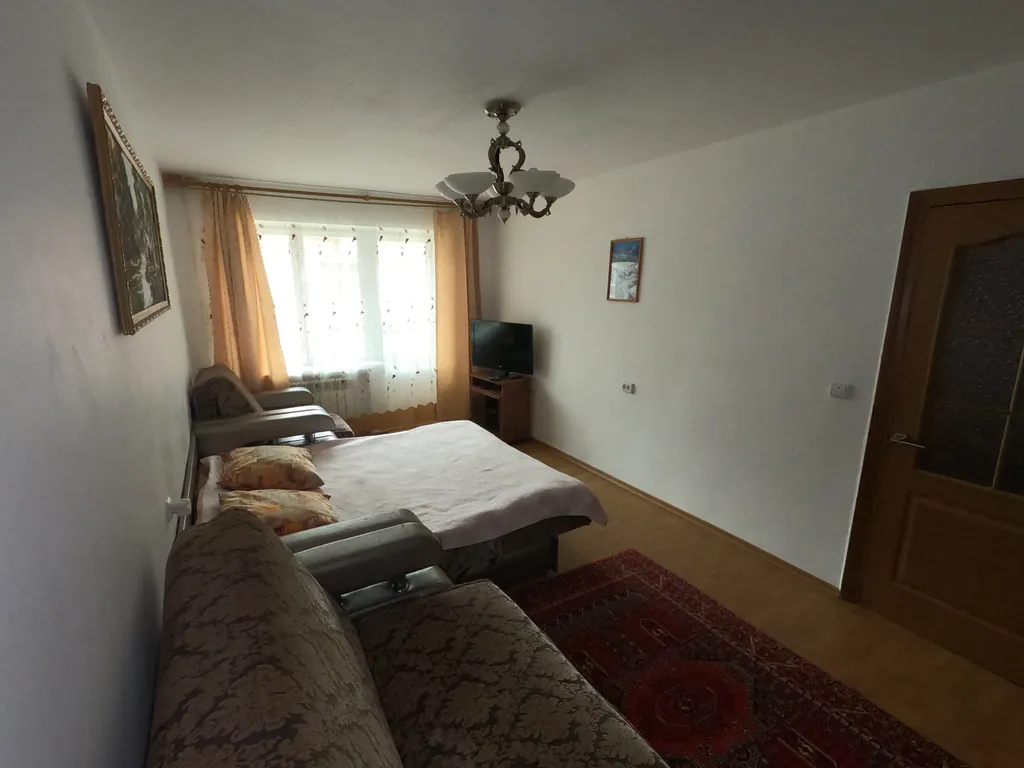 Трёхкомнатная квартира в сердце Домбая