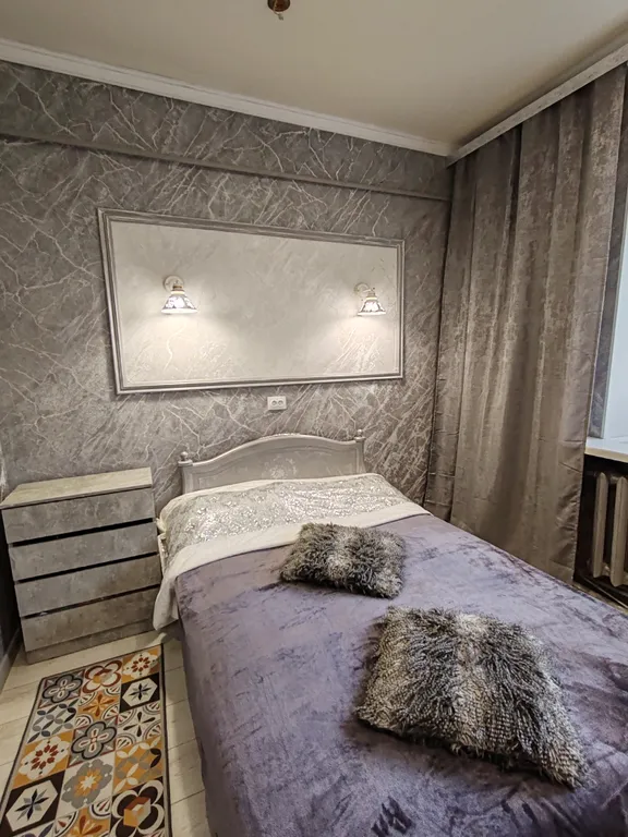 Уютная двухкомнатная квартира с отдельным входом в центре района