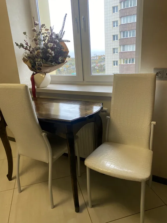 Прекрасная 2-комнатная квартира в хорошем доме и районе