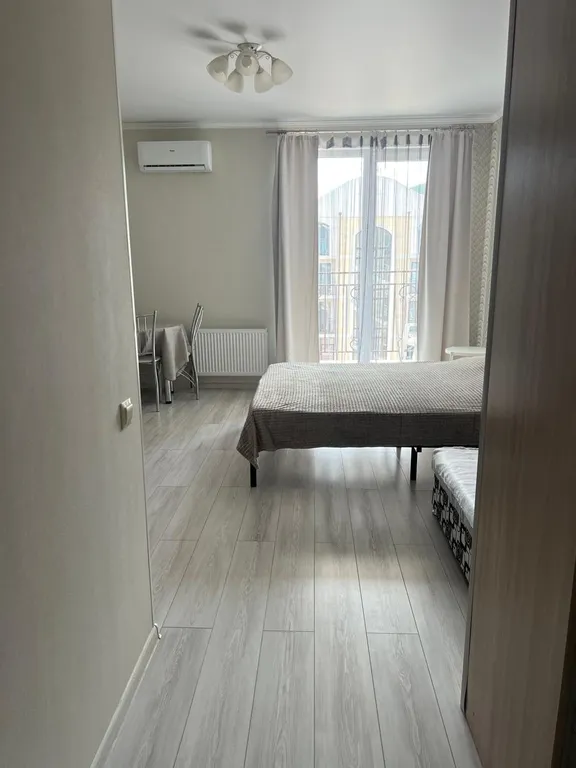 Студия с видом на море