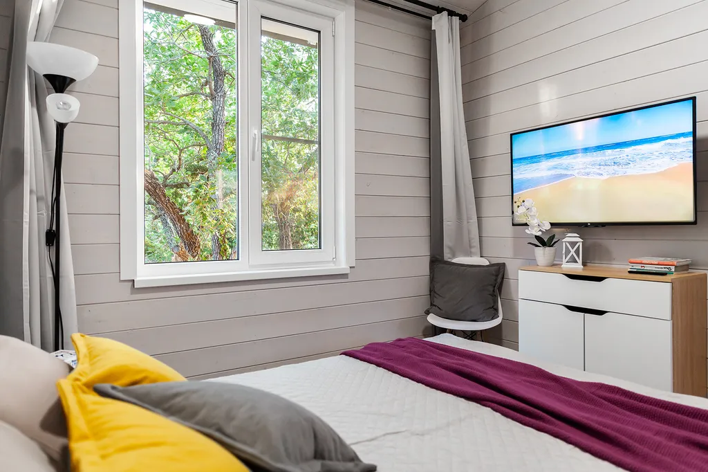 Коттедж Домик у моря Romantic — Южная Озереевка