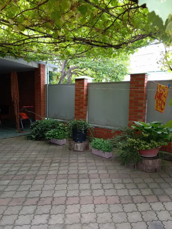 Коттедж Домик у моря — Геленджик