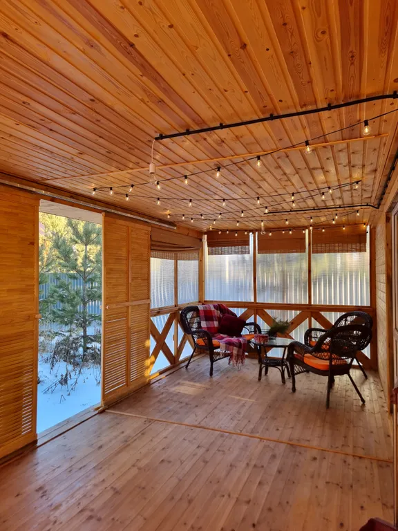 Просторный домик для семейного отдыха вблизи леса