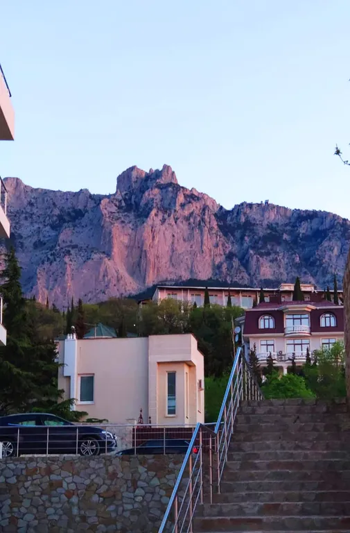 Дизайнерский апартамент с видом на море