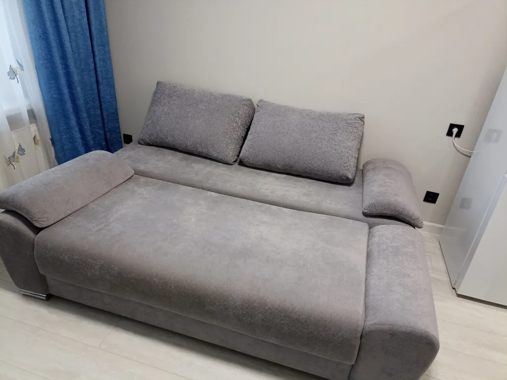 Свежая стильная студия для свиданий и уюта