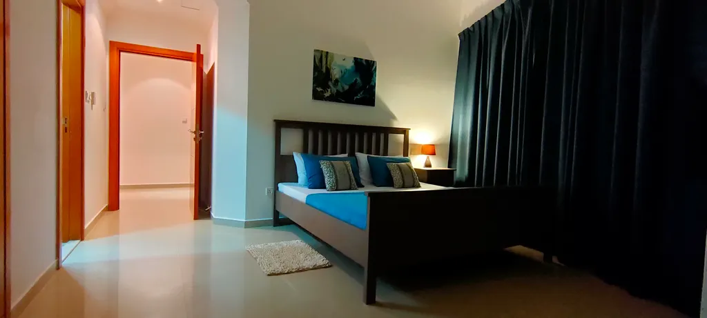 Апартамент с 2 спальнями и прекрасным видом на Марину