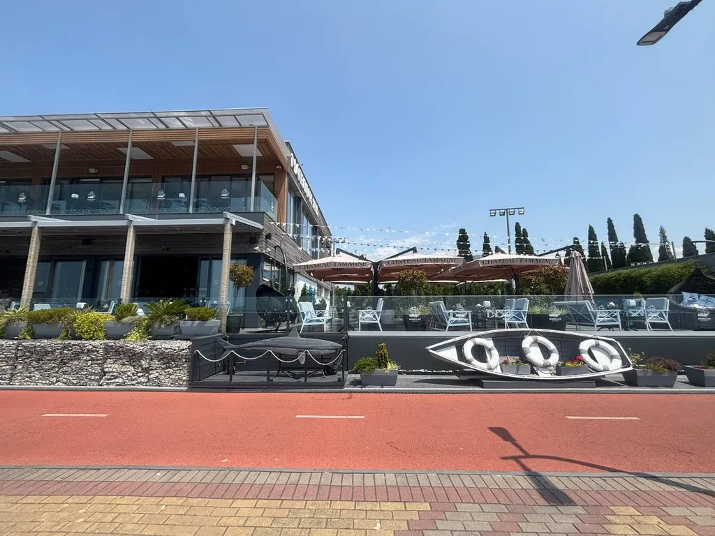 Квартира Квартира Апартамент в 100 метрах до моря — Сириус