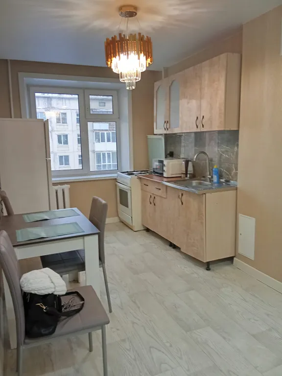 Отличная квартира в районе Крытого рынка