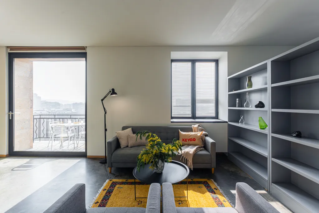 Апартаменты с видом на Каскад