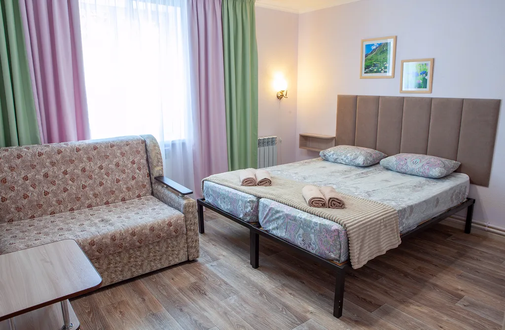 Квартира Апартаменты №3 — аренда посуточно в Ейск